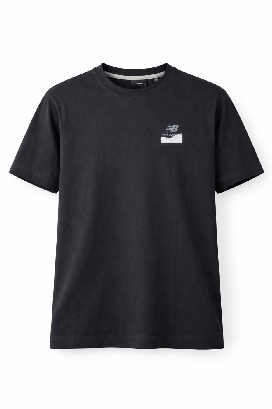 NEW BALANCE Black T paper graphic